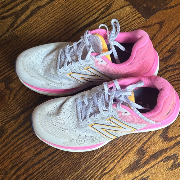 New Balance Pink and Gray Athletic Shoes - Picture 7 of 7